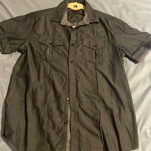 Guess button up